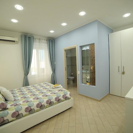 Lemon House Apartment Наполи Екстериор снимка